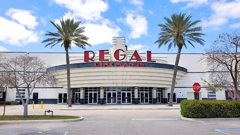 Regal Cinema - Things to do in West Palm Beach